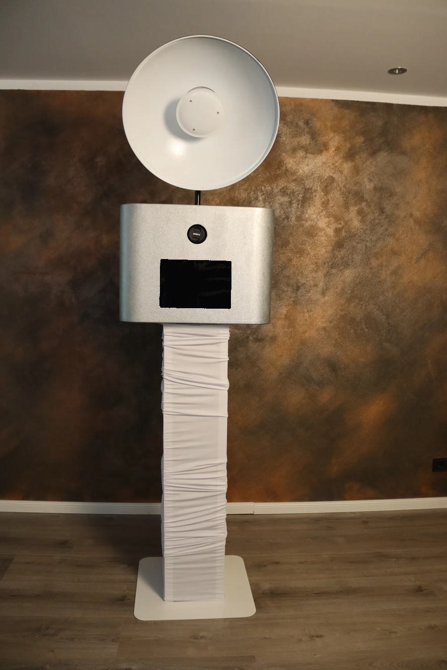 Die Disco-Fotobox von vorne